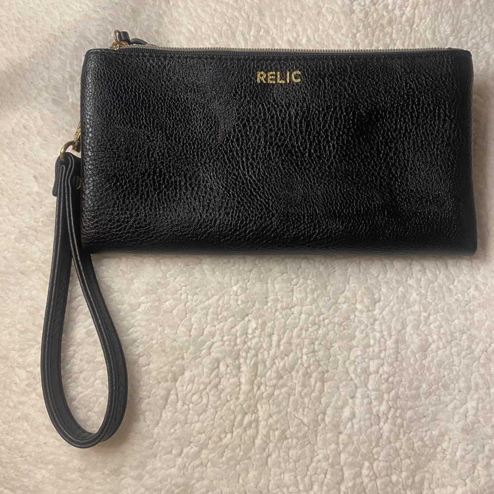Relic Black Leather Wristlet